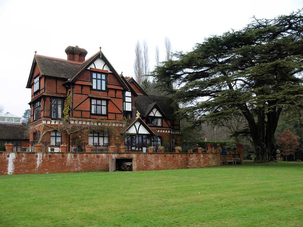 Hambledon House Bed & Breakfast Godalming Exterior photo